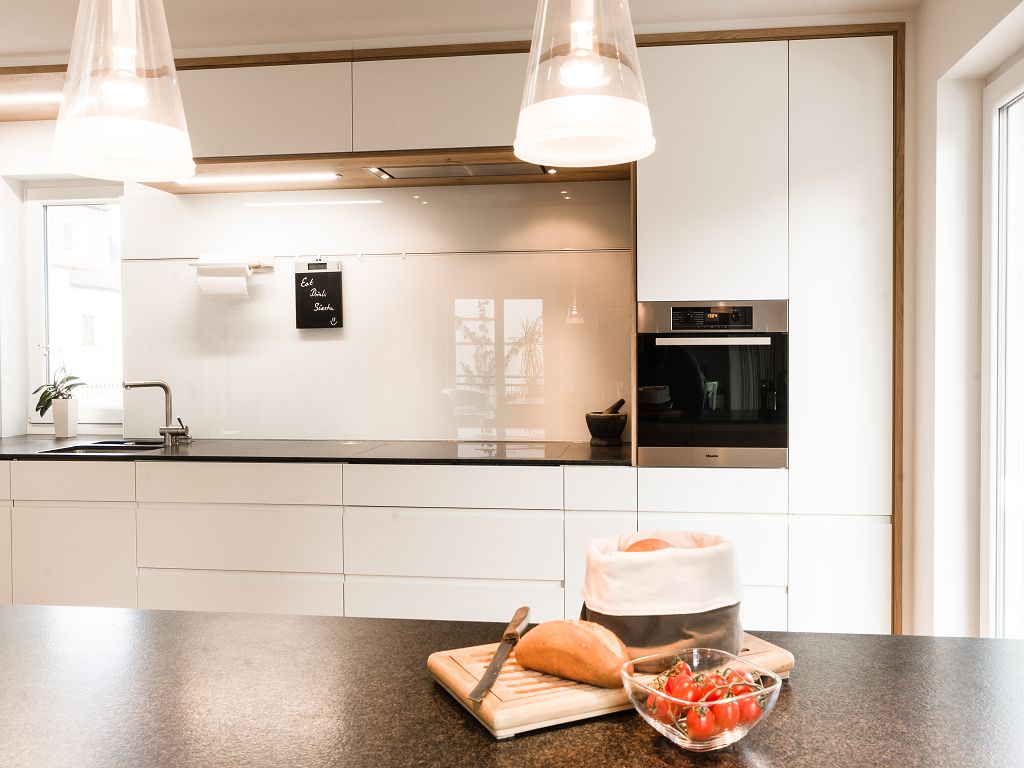 Kuchen Viktoria Almer Mobelmanufaktur Und Innenarchitektur